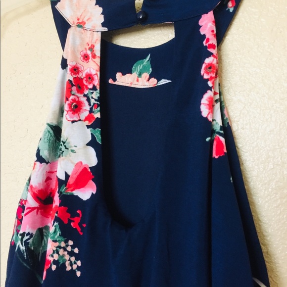 Maxi Dress - Picture 4 of 5